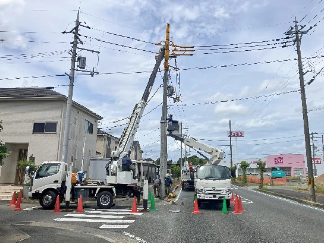 通信事業