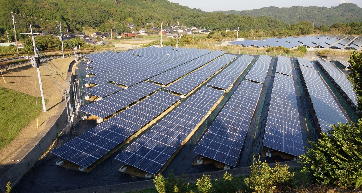大規模ソーラー発電施設
